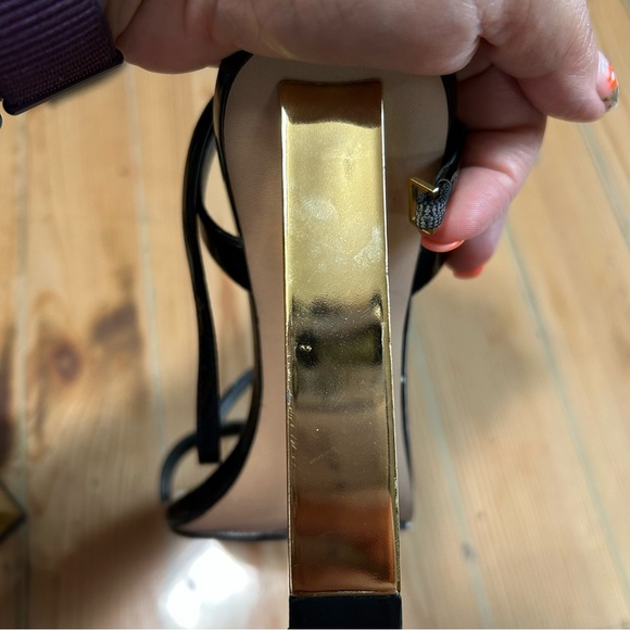 SCHUTZ Filipa Black Patent Leather Sculpted High Heel Sandals - Picture 9 of 13